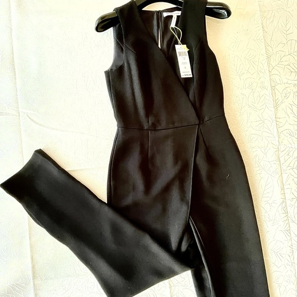 BCBGeneration Vest Jumpsuit Black, Size 0, New - Picture 5 of 8